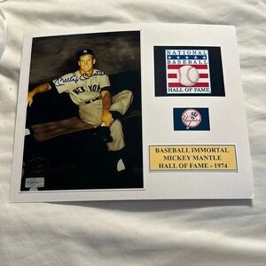 New York Yankees Mickey Mantle autograph photo